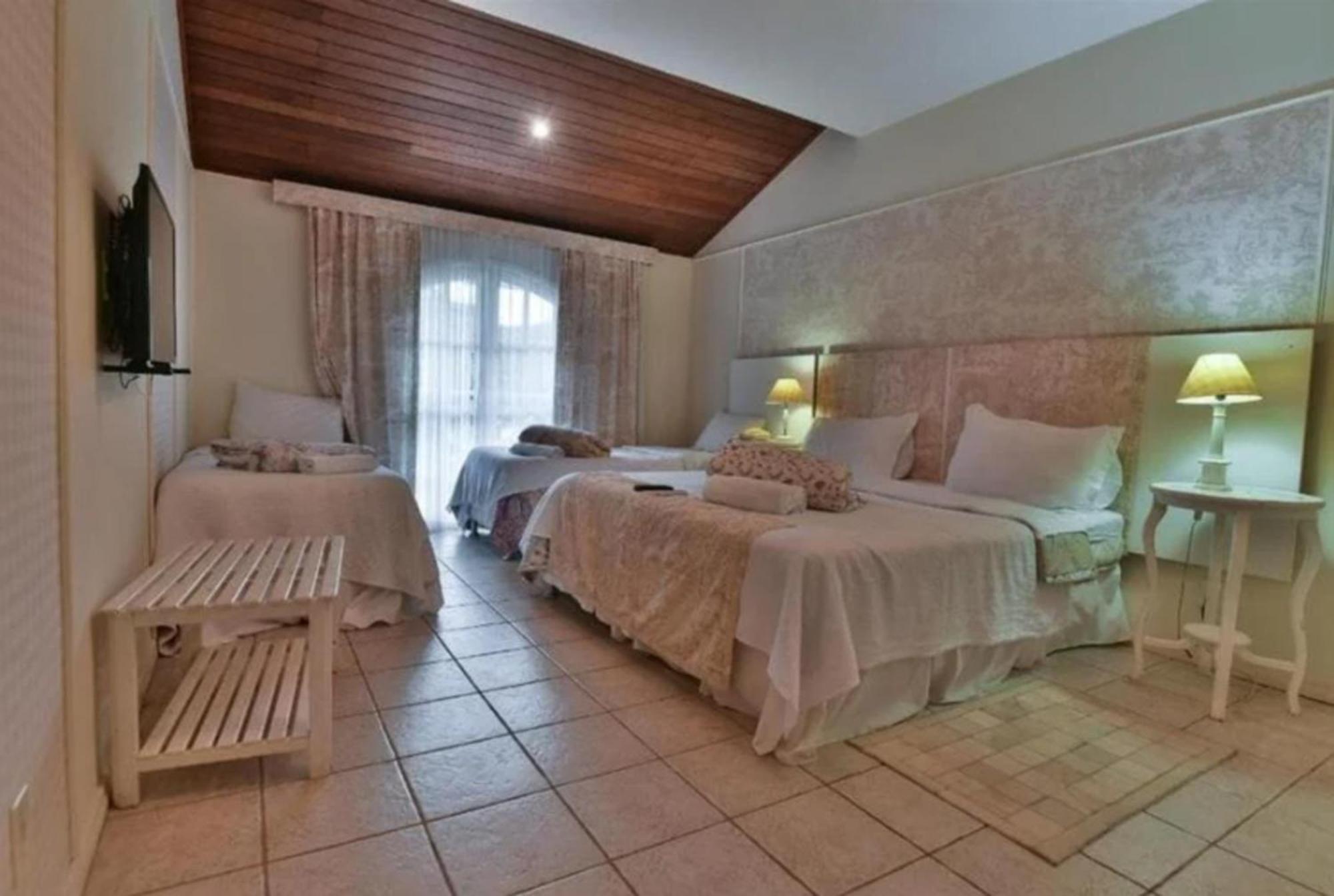 Hotel Fazenda Cachoeiras De Cavaru Vassouras Bagian luar foto