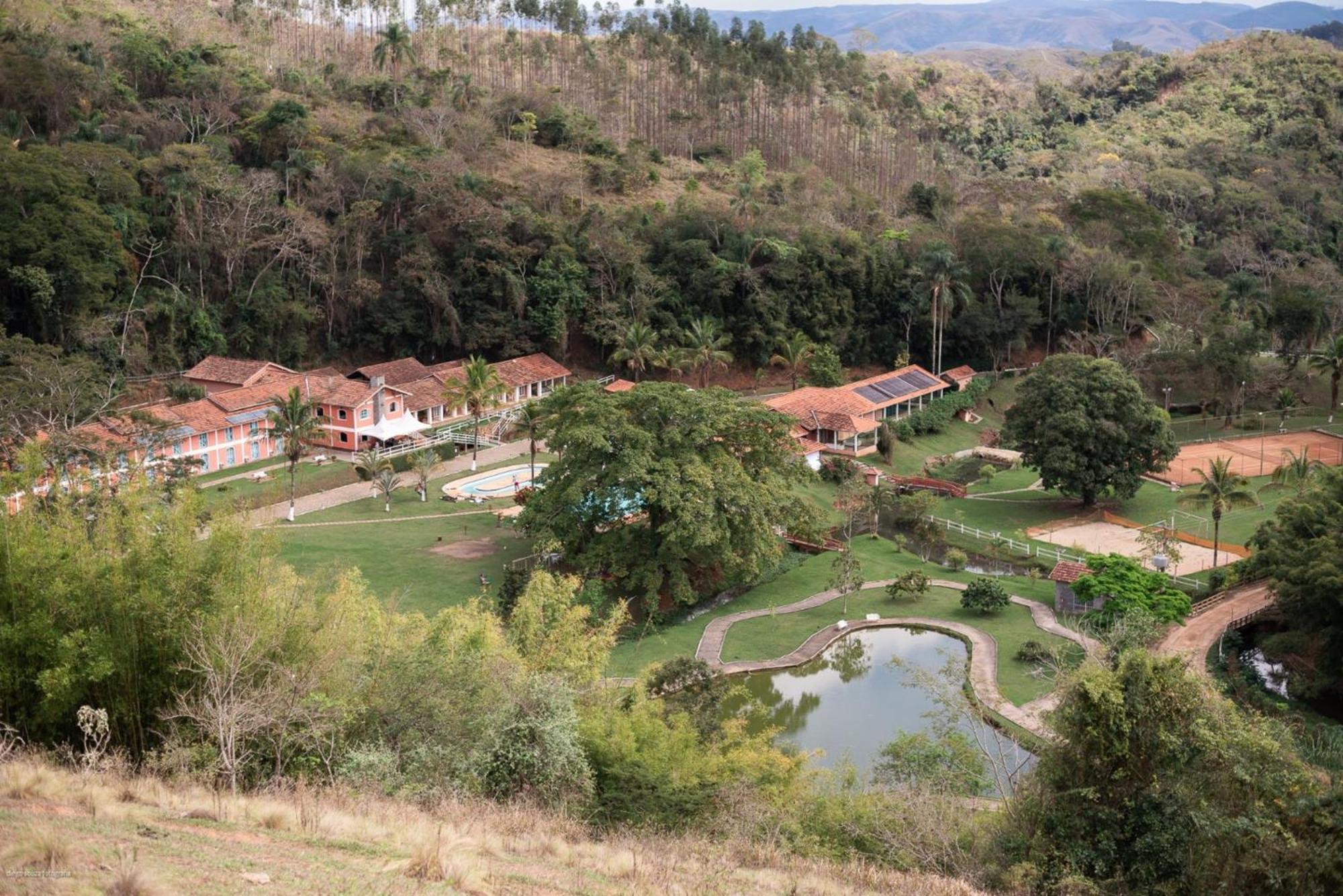 Hotel Fazenda Cachoeiras De Cavaru Vassouras Bagian luar foto